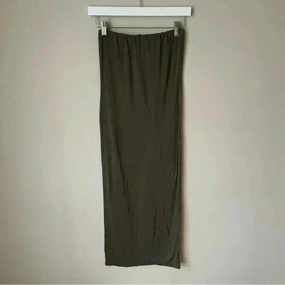PrettyLittleThing Khaki Green Soft Touch Low Rise Maxi Skirt Women’s Size 6 - Picture 3 of 7